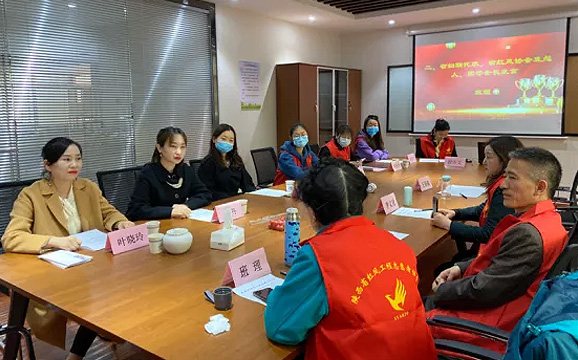 善舉創(chuàng)造和諧 愛心傳承美德